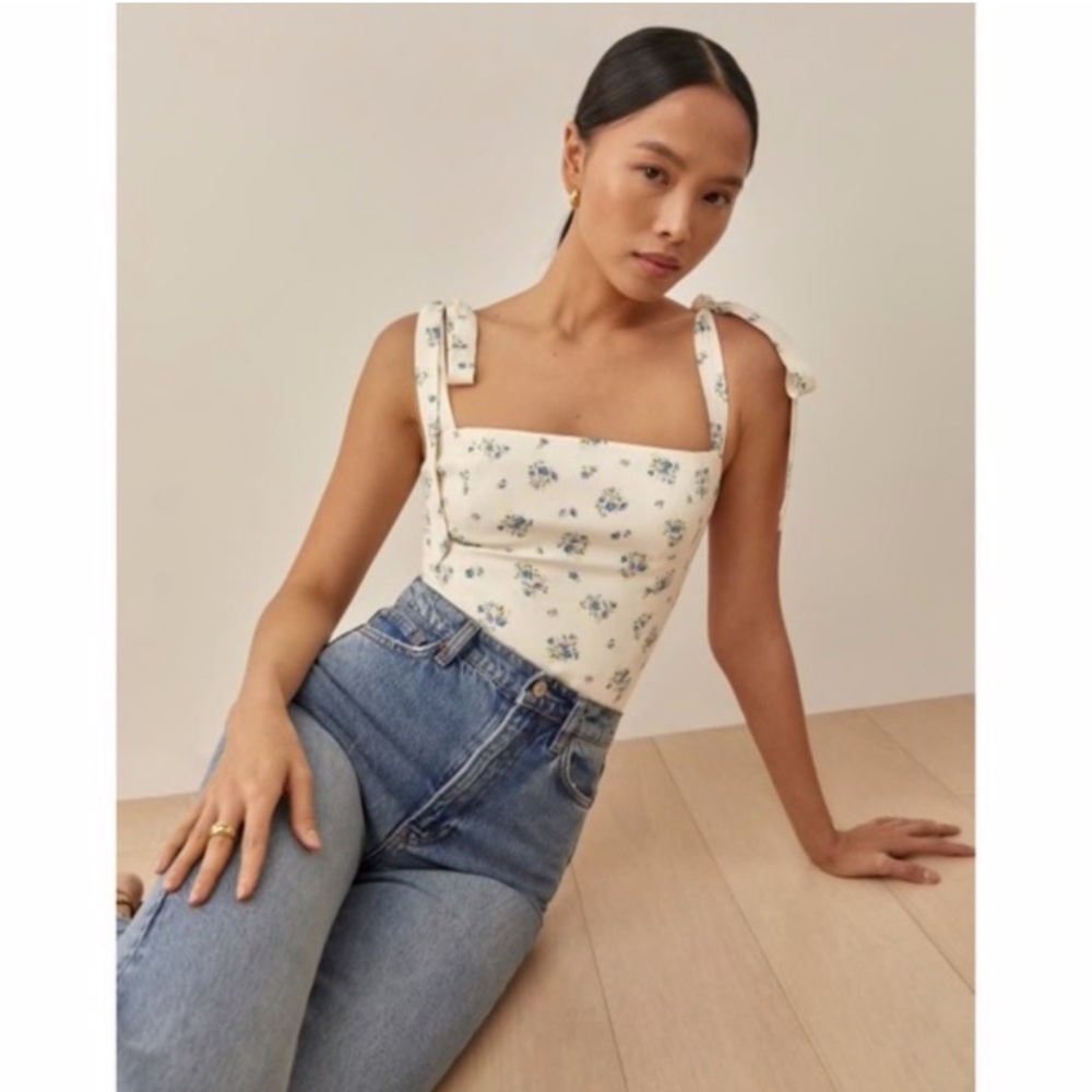 Reformation Cream Floral Tie-Shoulder Crop Top - Picture 4 of 7